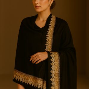 Tilla border shawl